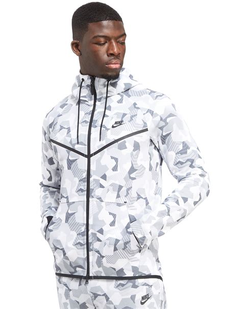 goedkoop nike tech fleece camo|Nike tech fleece track suit.